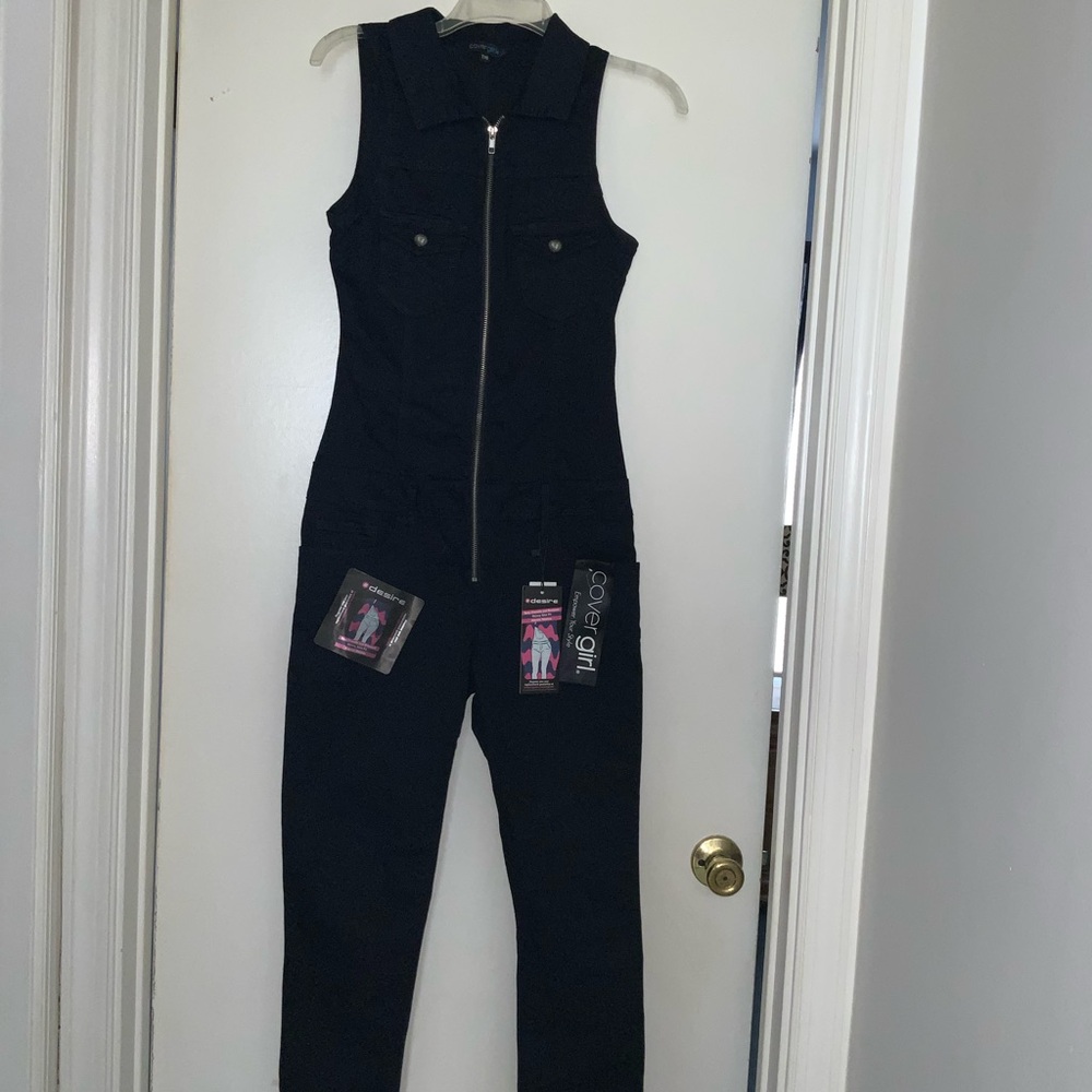 Black Sleeveless Jumpsuit